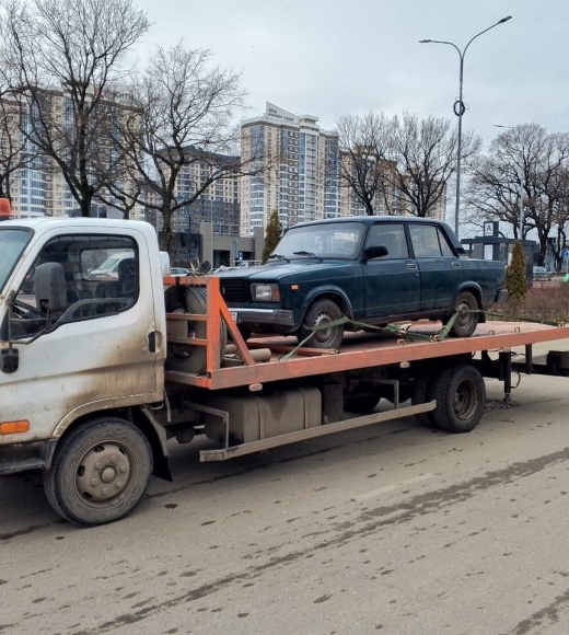 Эвакуация легковых автомобилей по Алуште